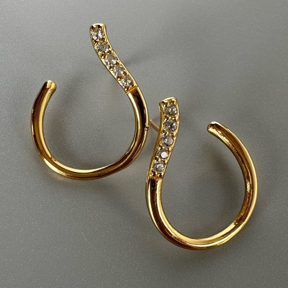 14k Gold Vermeil Curved Open Earrings - Picture 6 of 15